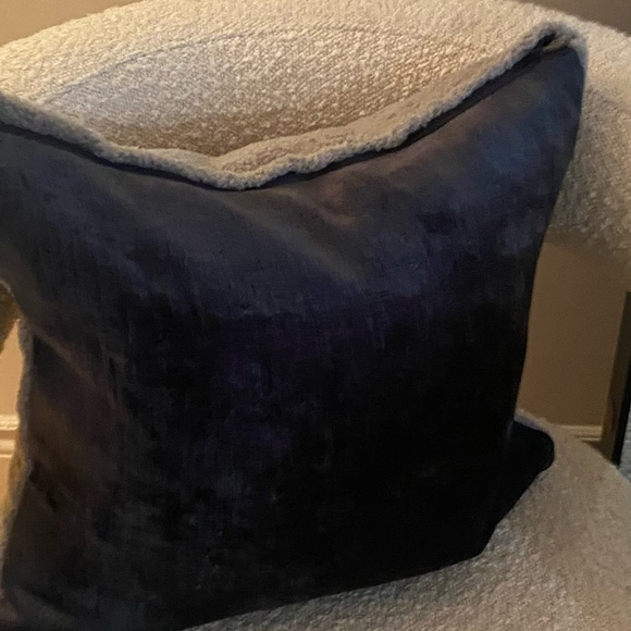 Navy and Gray Textured Accent Pillows - Picture 4 of 4